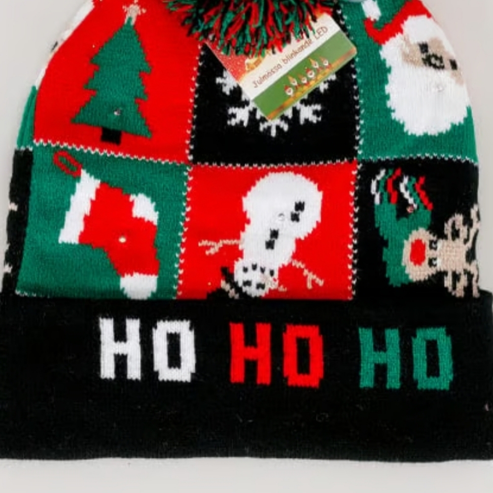 New Holiday Collection Christmas Knit Pom Pom Black, Red, Green Lights Up Beanie
